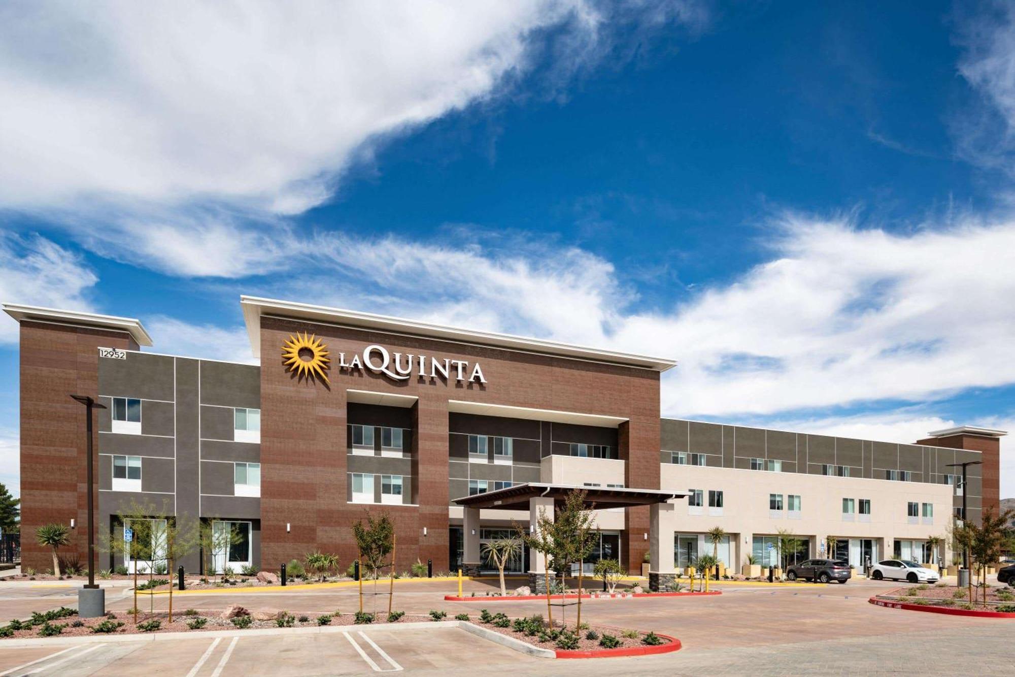La Quinta Inn & Suites By Wyndham Yucaipa Экстерьер фото