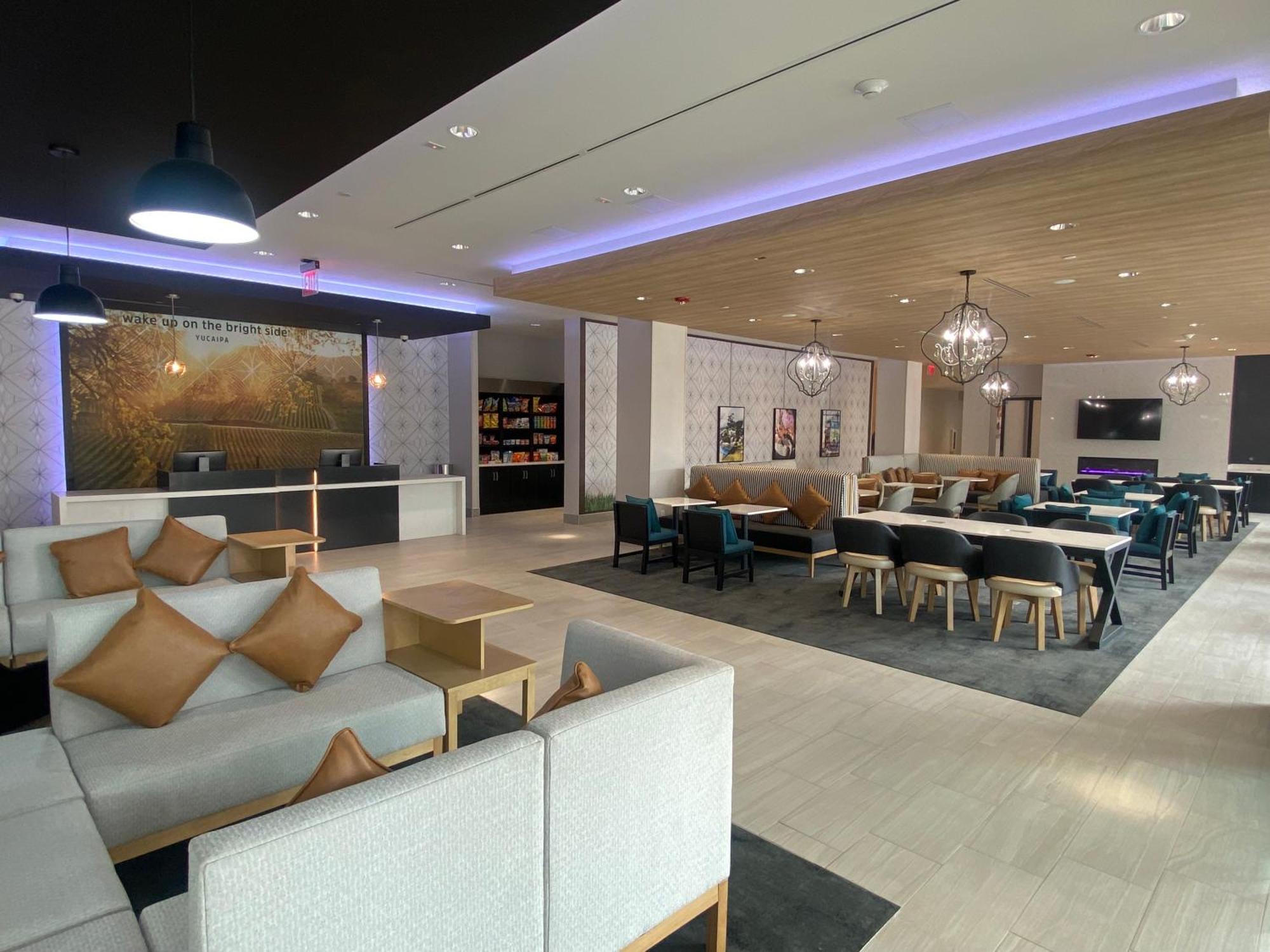 La Quinta Inn & Suites By Wyndham Yucaipa Экстерьер фото