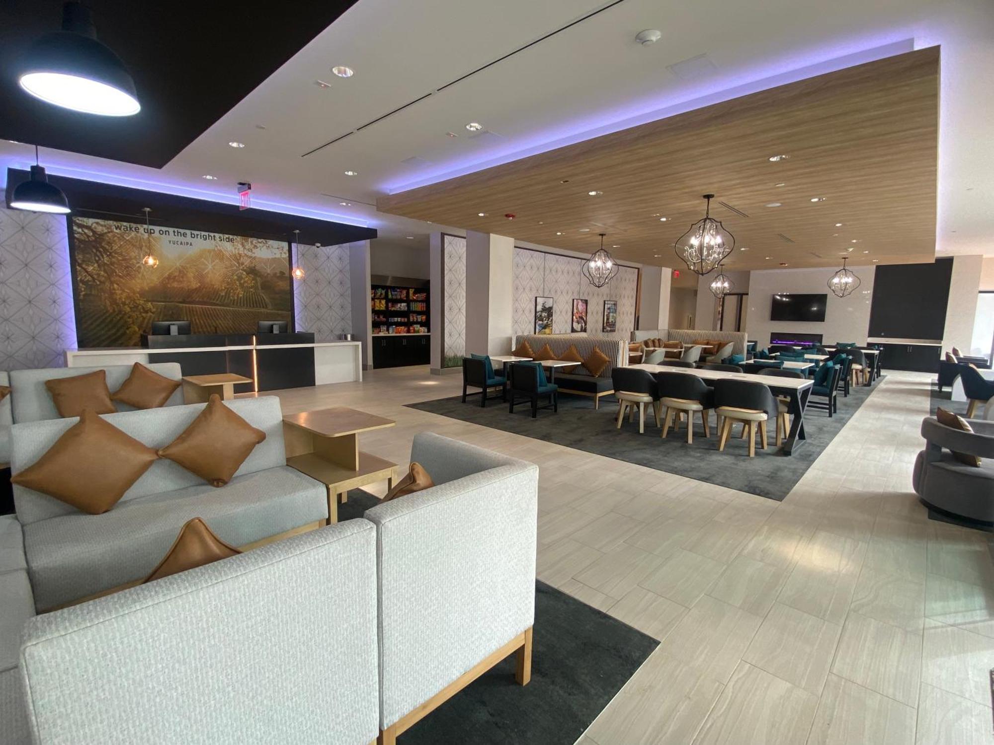 La Quinta Inn & Suites By Wyndham Yucaipa Экстерьер фото