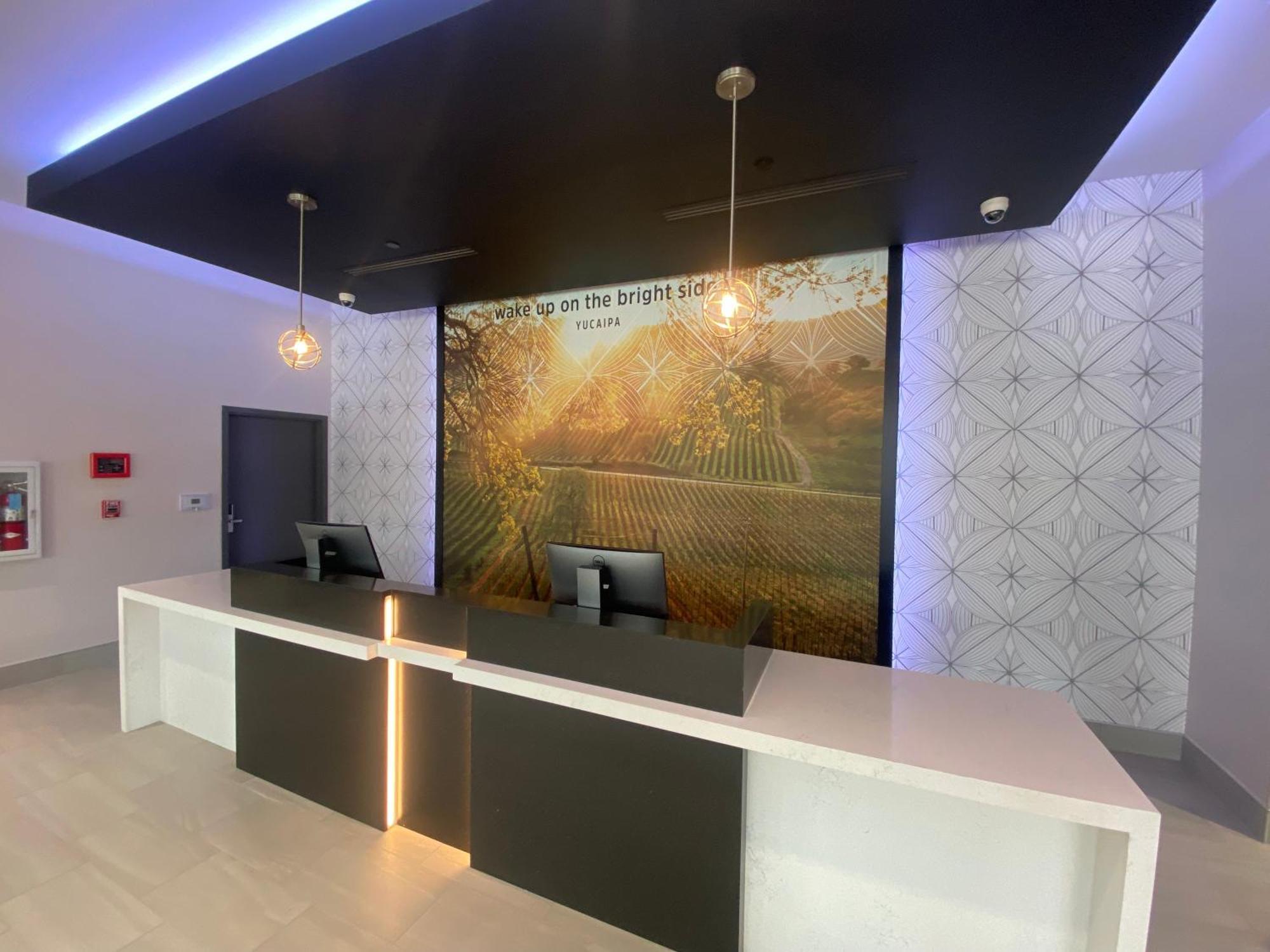 La Quinta Inn & Suites By Wyndham Yucaipa Экстерьер фото